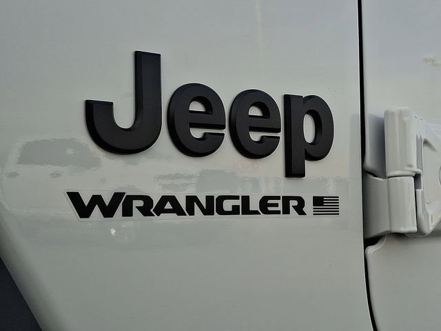New 2026 Jeep Wrangler Sport S w/ Dual Top Group image 15