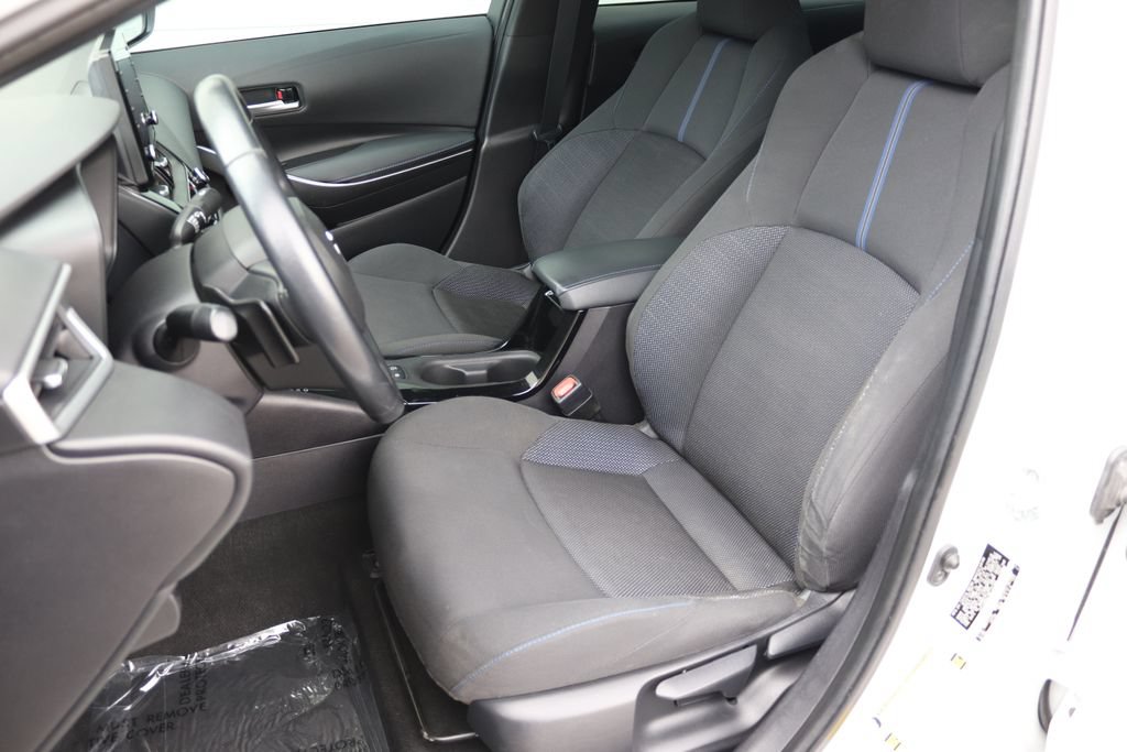 Used 2022 Toyota Corolla SE FWD image 4