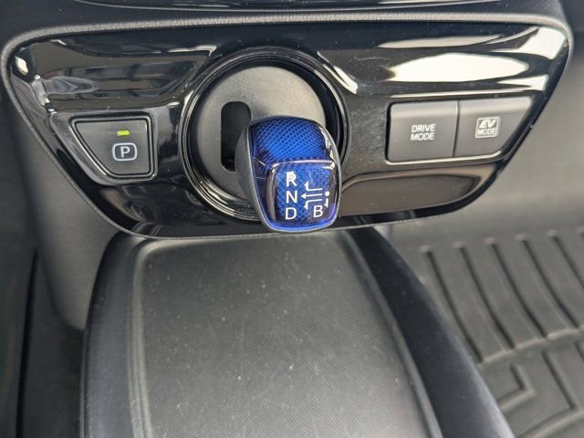 Used 2022 Toyota Prius LE image 26
