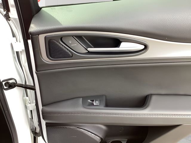 Used 2024 Alfa Romeo Stelvio Veloce image 24