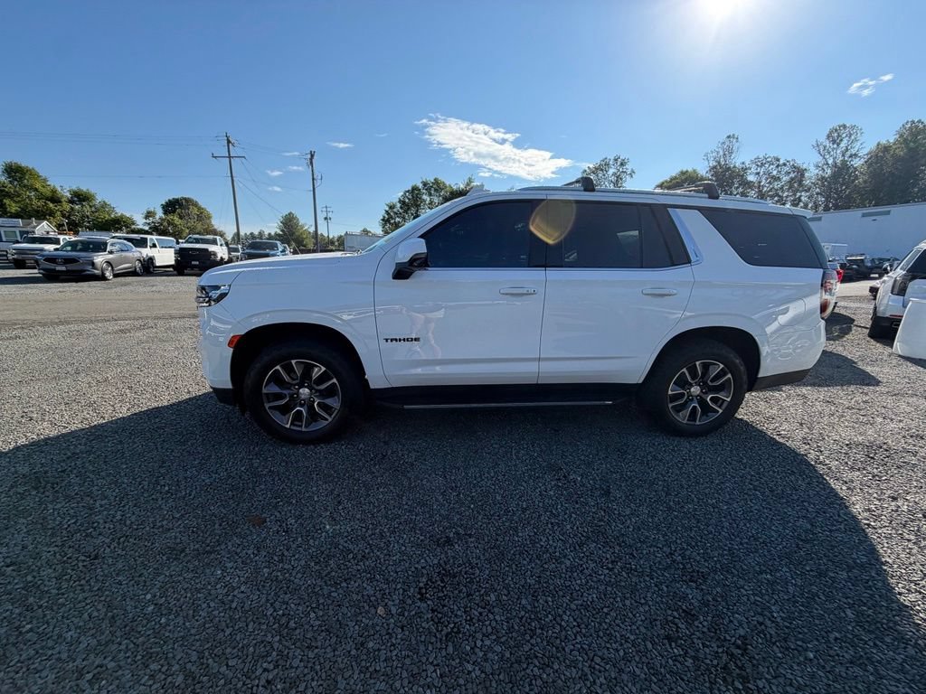 Used 2022 Chevrolet Tahoe LT w/ LT Signature Package AWD/4WD image 4