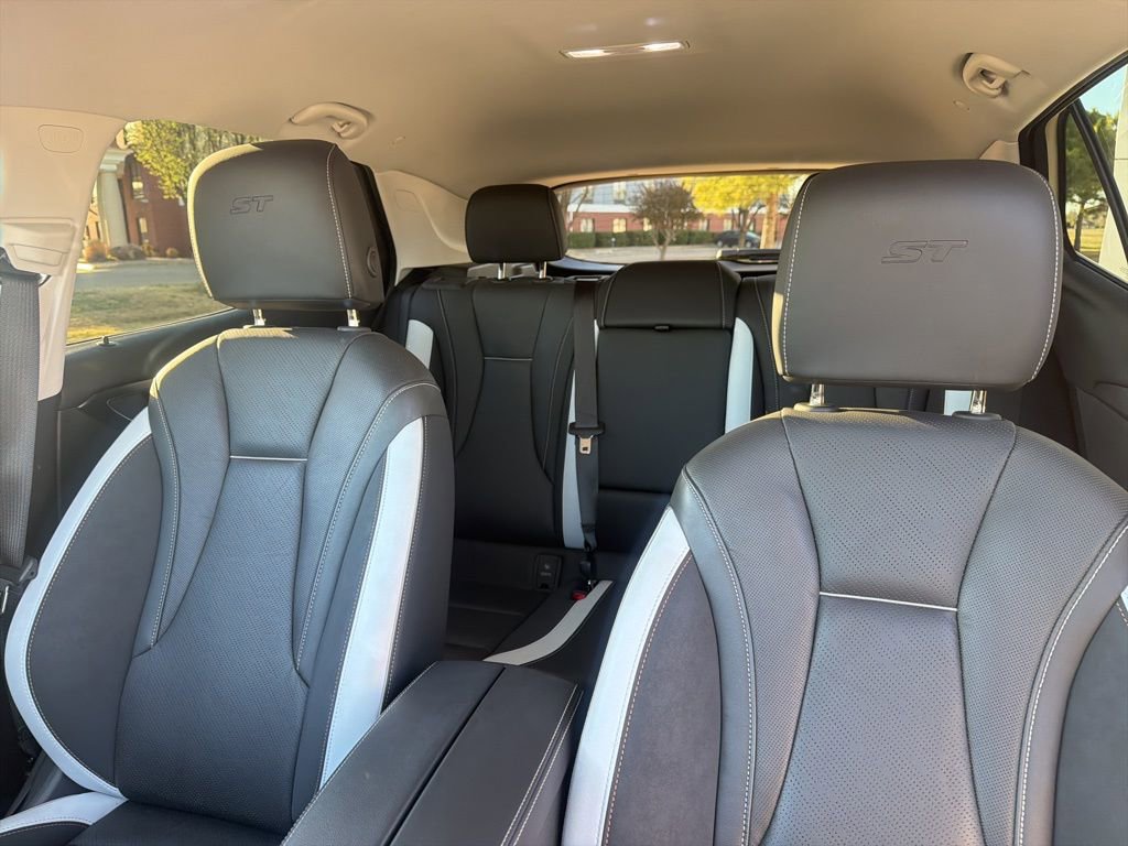 Used 2025 Buick Envision Sport Touring image 15