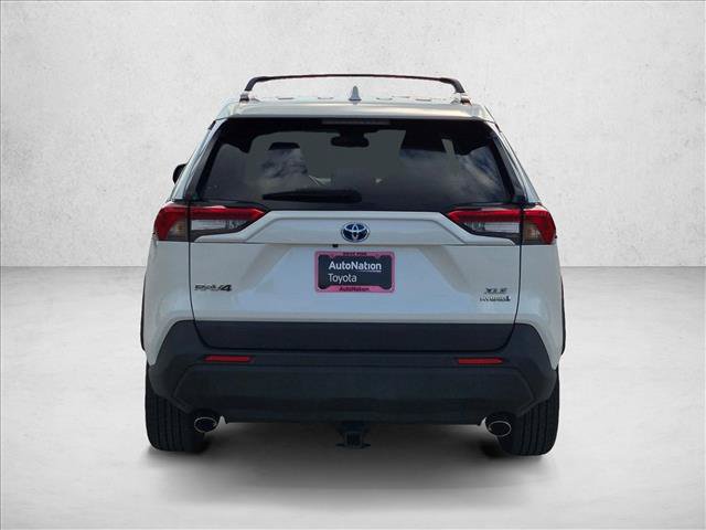 Used 2022 Toyota RAV4 XLE Premium AWD/4WD image 7