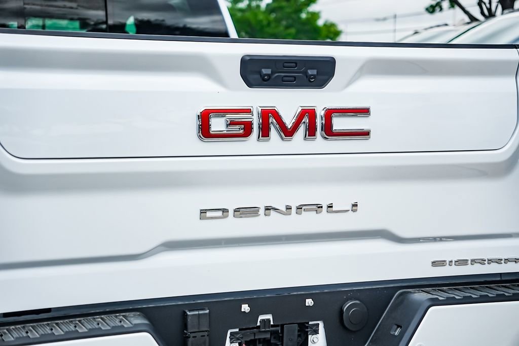 New 2026 GMC Sierra 2500 Denali w/ Denali Reserve Package image 8