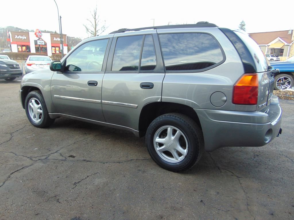 Used 2007 GMC Envoy SLE image 8