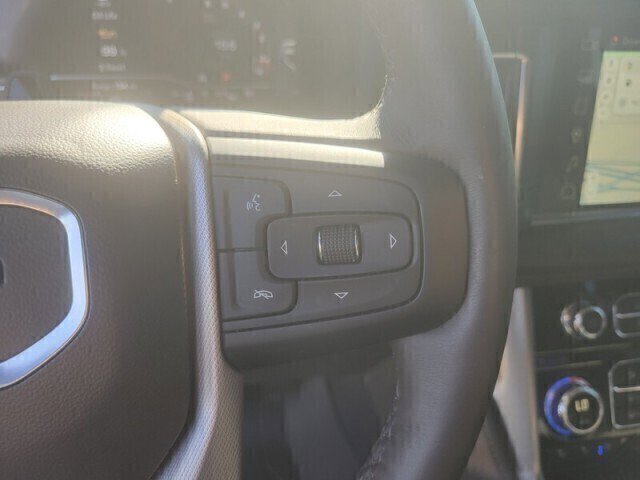 Used 2024 GMC Yukon Denali w/ Advanced Technology Package RWD image 18