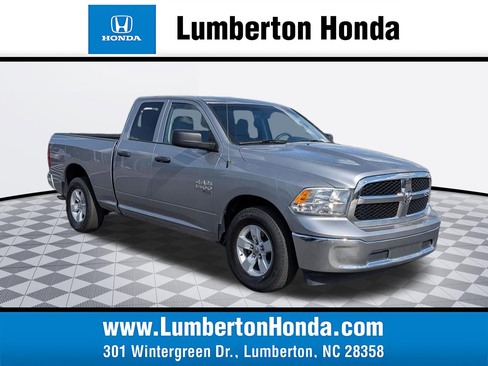Used 2024 RAM 1500 Classic SLT RWD image 1