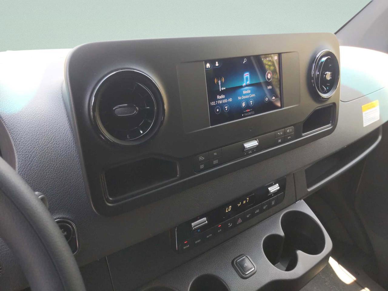 New 2024 Mercedes-Benz Sprinter 2500 image 5