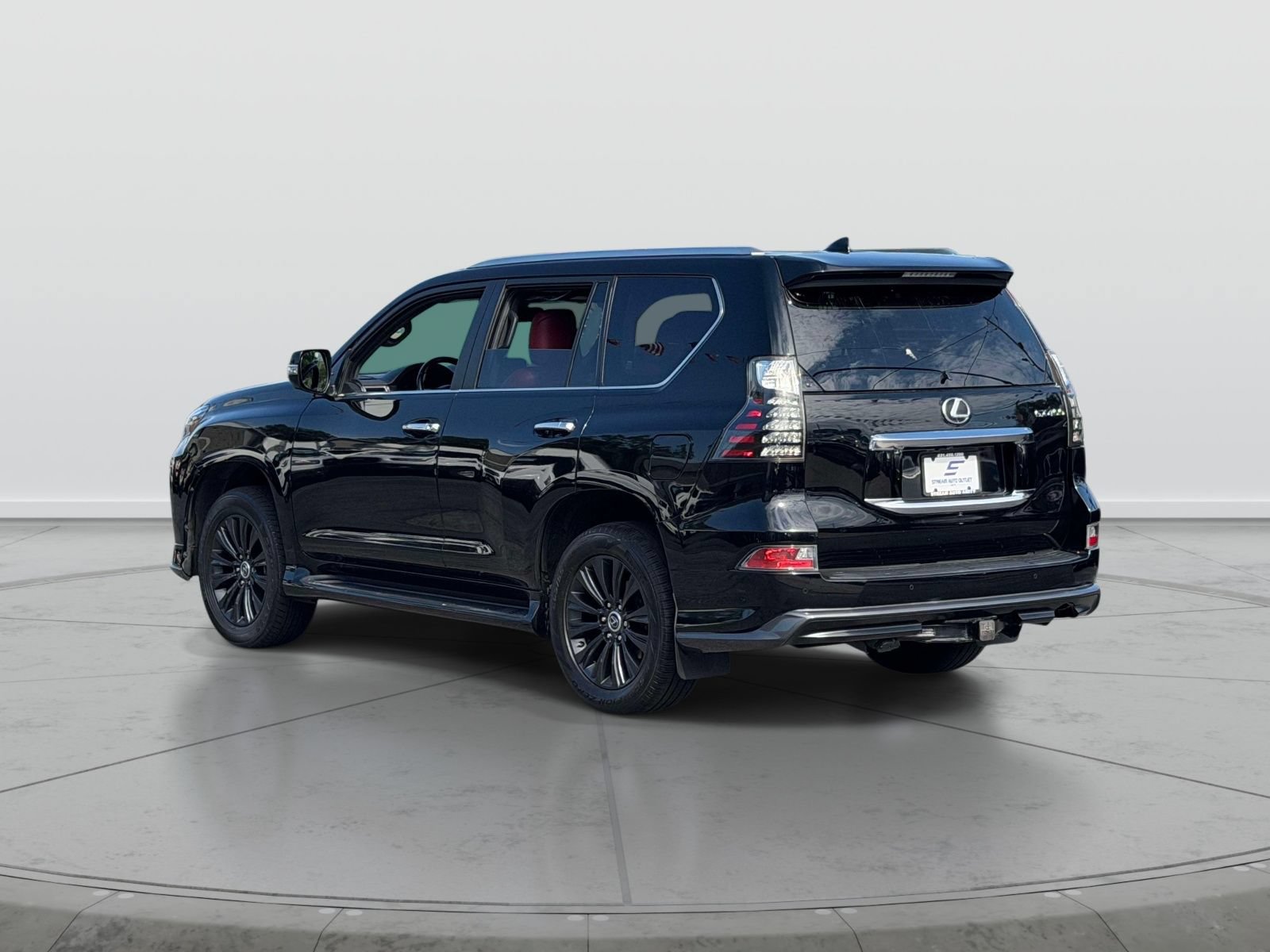 Used 2023 Lexus GX 460 Luxury w/ Sport Design Package AWD/4WD image 4