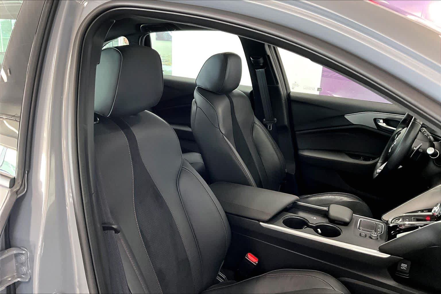 Used 2025 Acura TLX SH-AWD w/ A-SPEC Pkg image 11