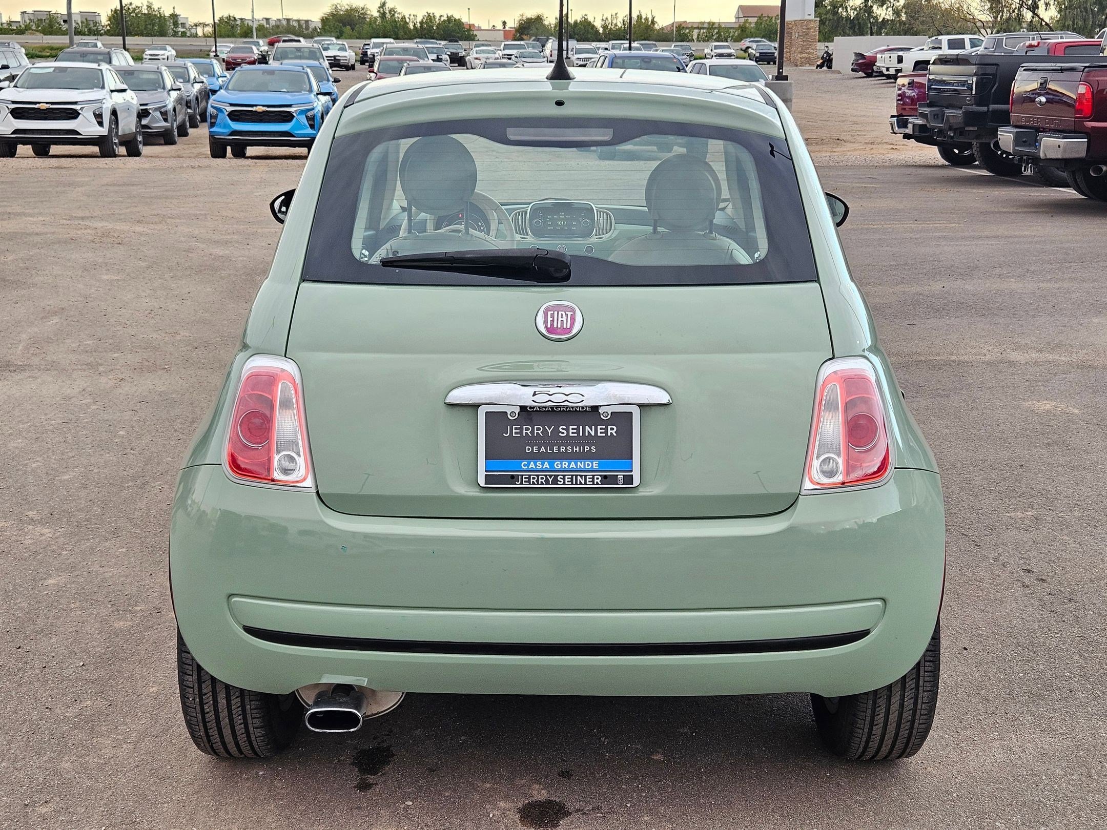 Used 2017 FIAT 500 Pop image 4
