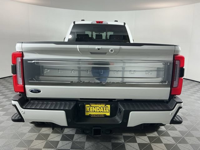 Used 2025 Ford F450 Platinum w/ Platinum Plus Package AWD/4WD image 5