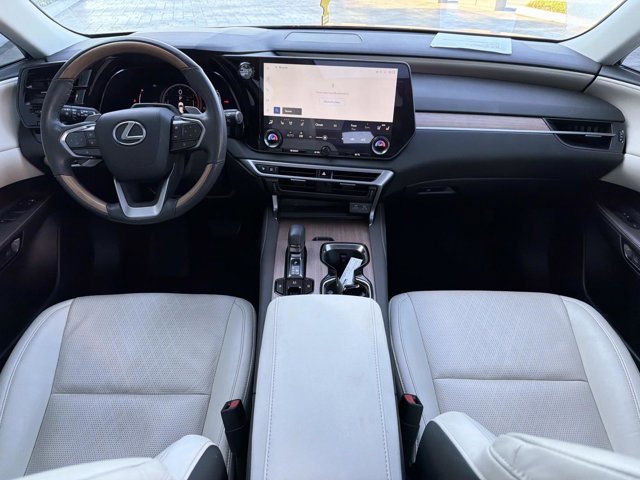 Used 2023 Lexus RX 350 FWD image 25