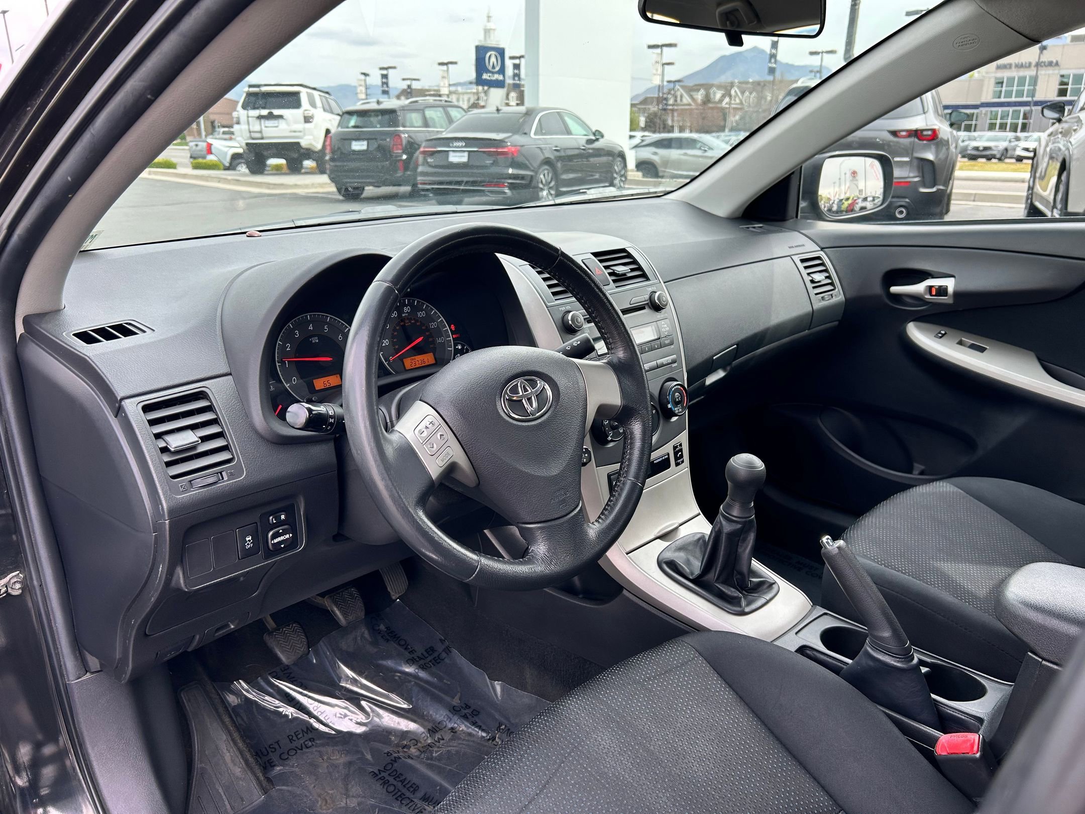 Used 2010 Toyota Corolla S image 10