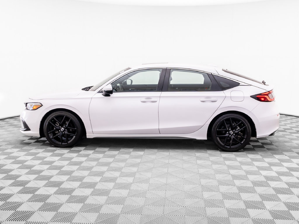Certified 2024 Honda Civic Sport Touring image 2