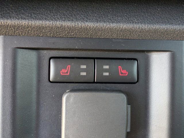 Used 2023 Ford F150 Lightning Platinum image 20