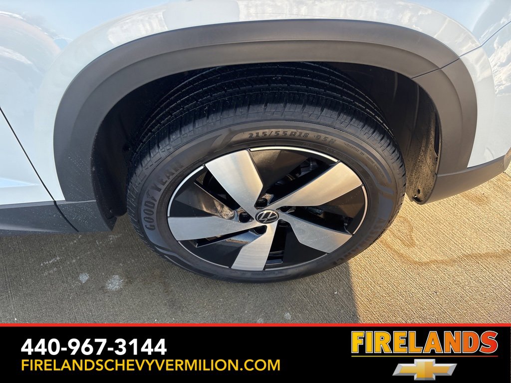 Used 2025 Volkswagen Taos S image 48