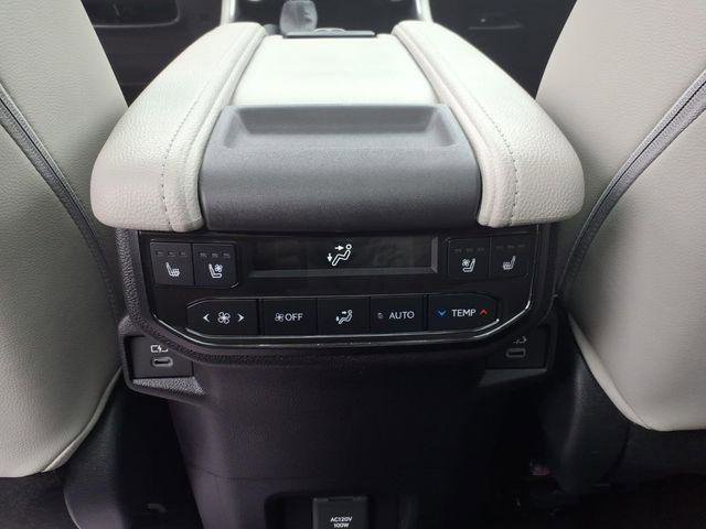 Certified 2026 Toyota Grand Highlander Platinum image 8