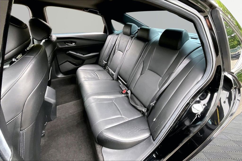 Used 2024 Honda Accord Sport image 18