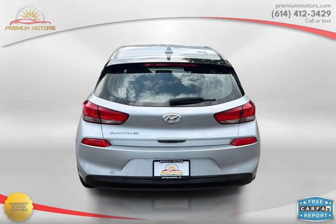 Used 2018 Hyundai Elantra GT FWD image 4