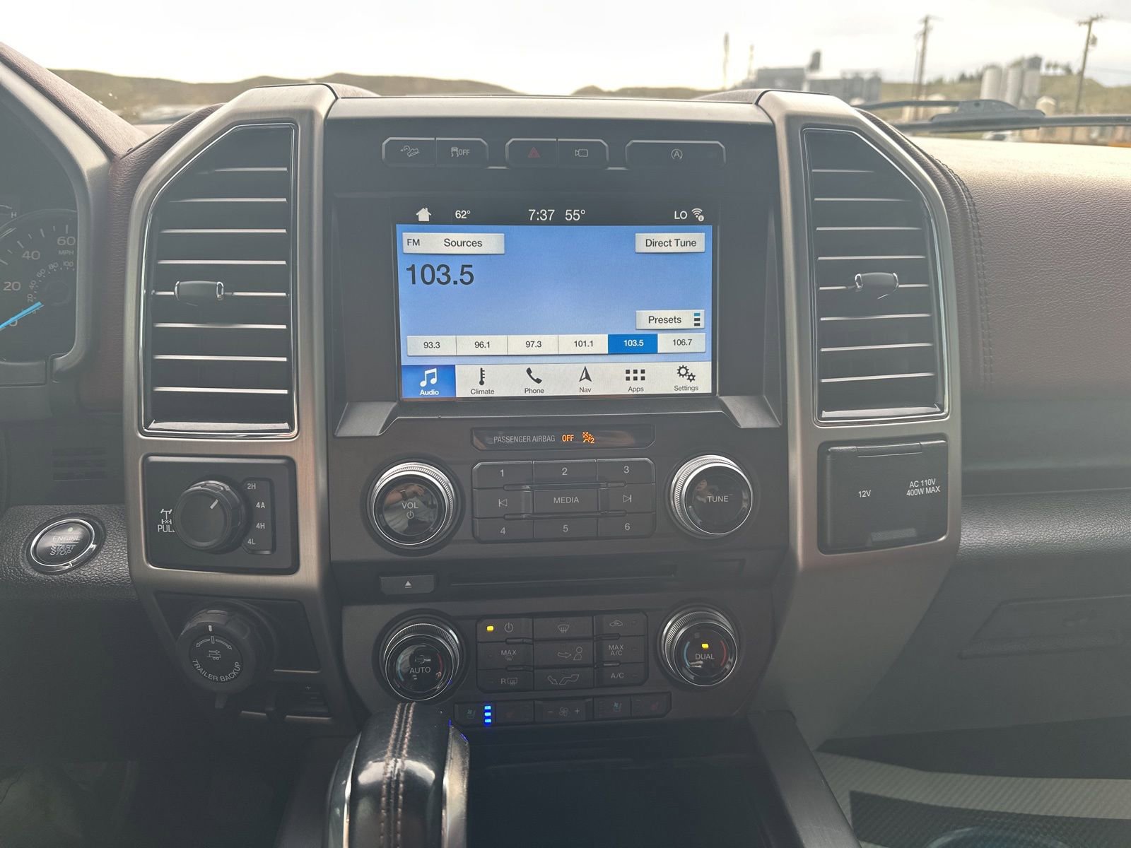 Used 2018 Ford F150 Platinum w/ Equipment Group 701A Luxury AWD/4WD image 6