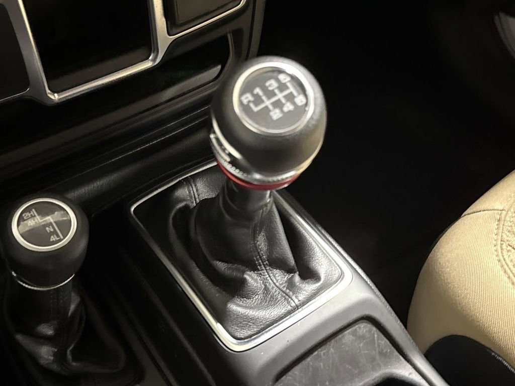 Used 2021 Jeep Wrangler Sport image 6