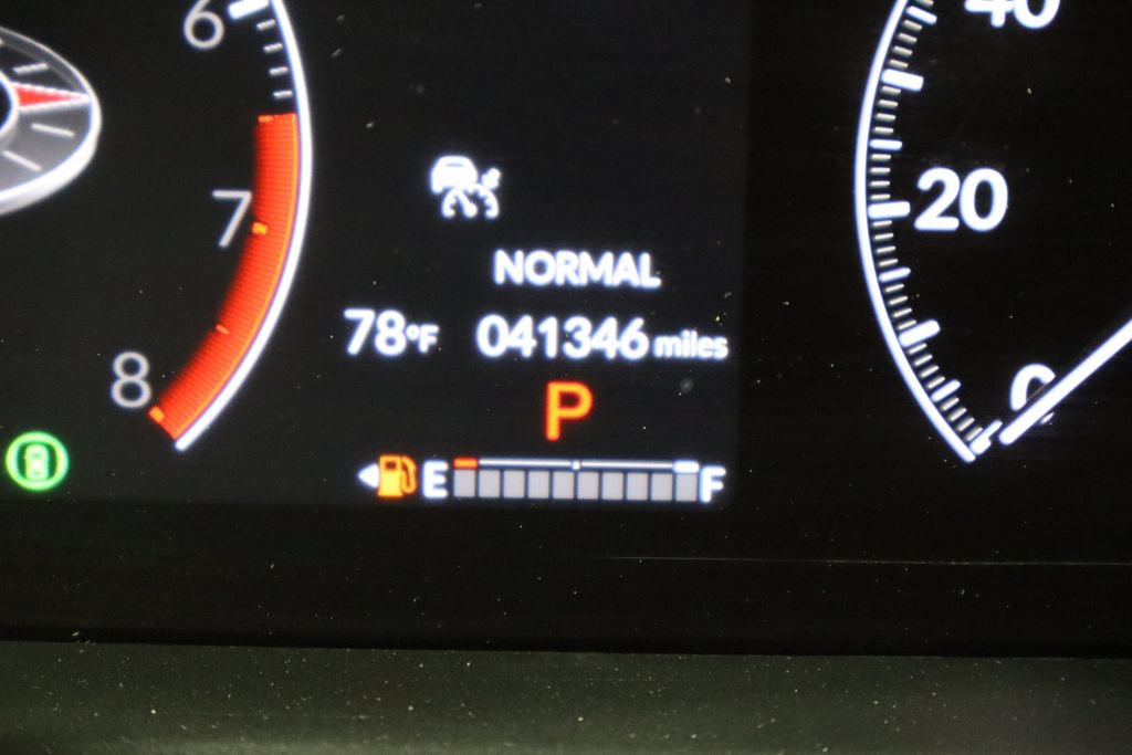 Used 2024 Honda Pilot TrailSport image 40
