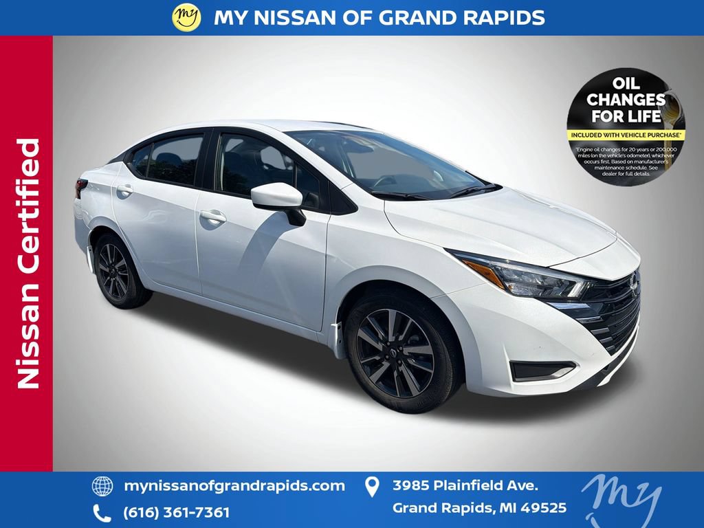 Used 2025 Nissan Versa SV w/ Trunk Package