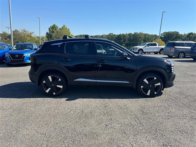 New 2026 Nissan Kicks SR w/ Cold Weather Package image 3