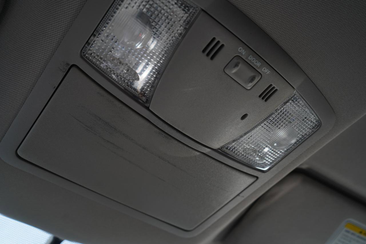 Used 2010 Nissan GT-R Premium image 32