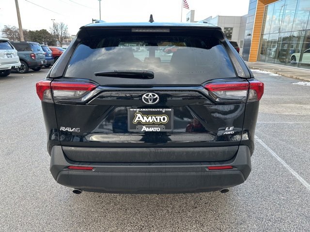 Used 2020 Toyota RAV4 LE w/ All Weather Liner Package image 7