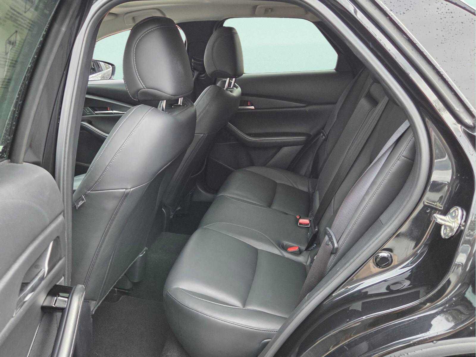 Certified 2025 MAZDA CX-30 AWD 2.5 S w/ Preferred Package image 12