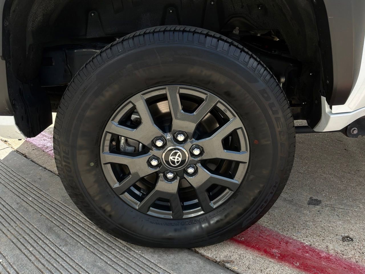 Used 2025 Toyota 4Runner SR5 RWD image 9