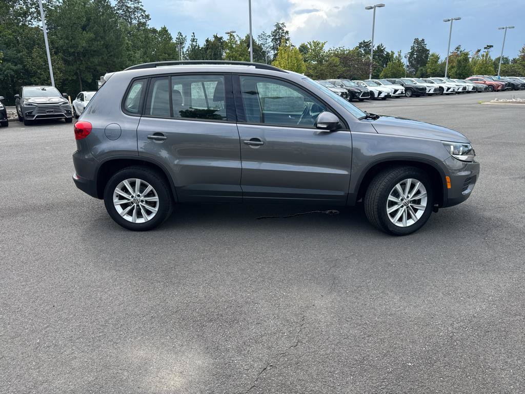 Used 2018 Volkswagen Tiguan Limited AWD/4WD image 8