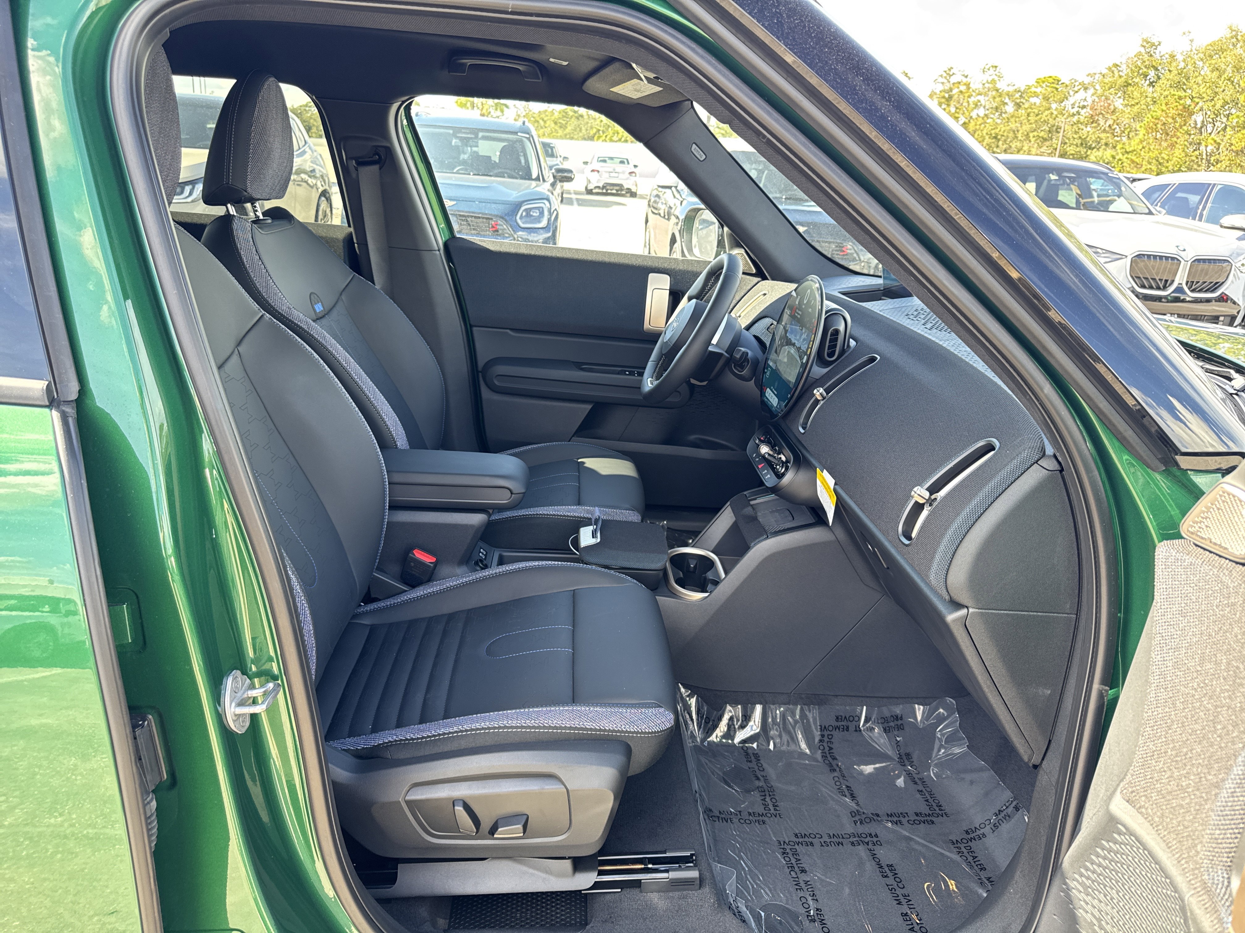 New 2025 MINI Cooper Countryman S w/ Comfort Package Max image 9