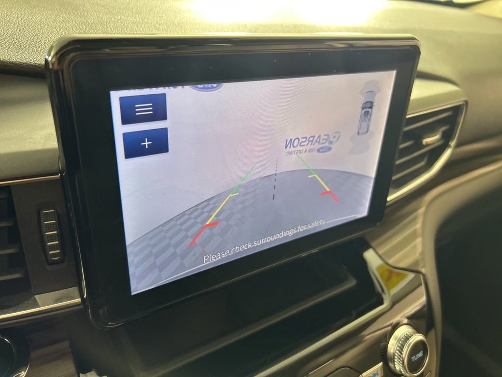 Used 2021 Ford Explorer Limited w/ Equipment Group 301A image 22