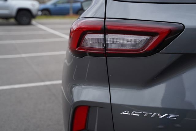 Used 2025 Ford Escape Active image 40