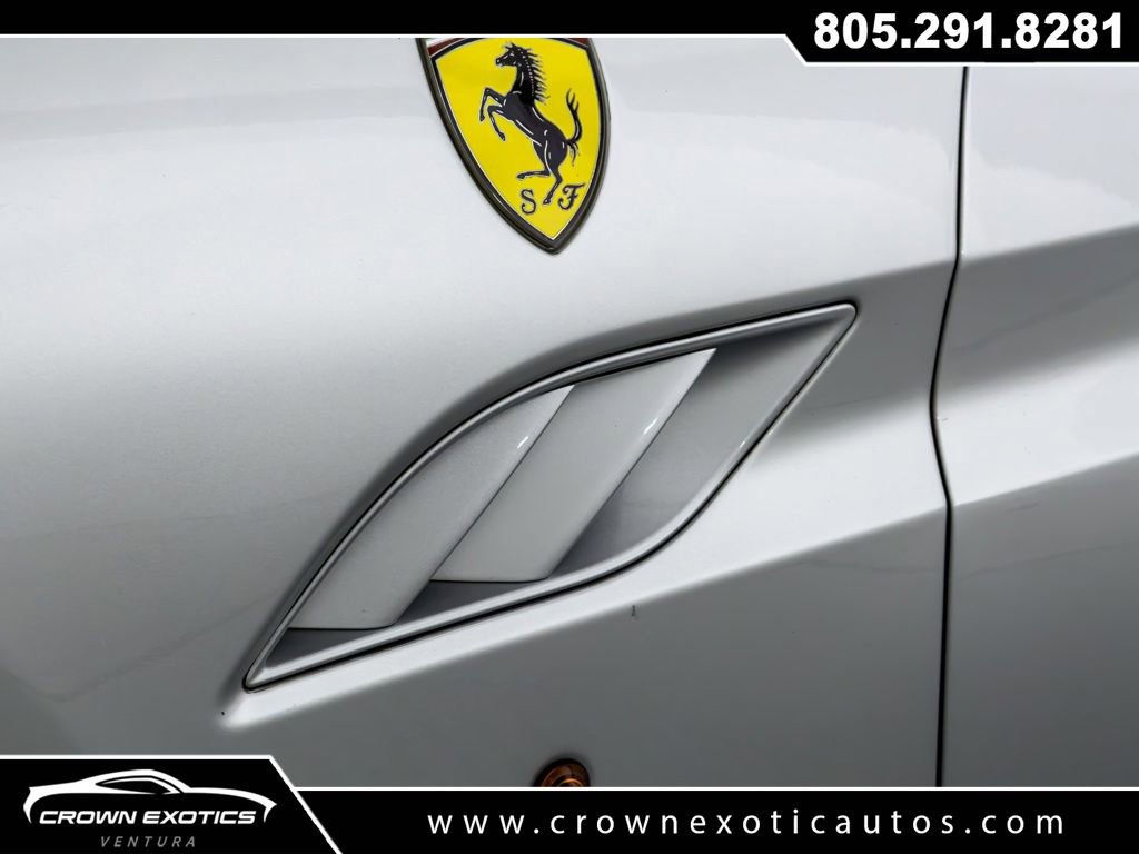 Used 2012 Ferrari California image 23