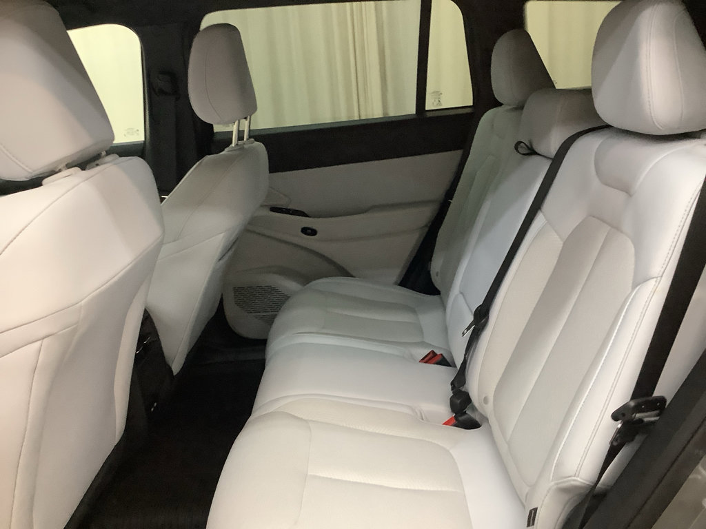 New 2026 Jeep Cherokee Laredo AWD/4WD image 23