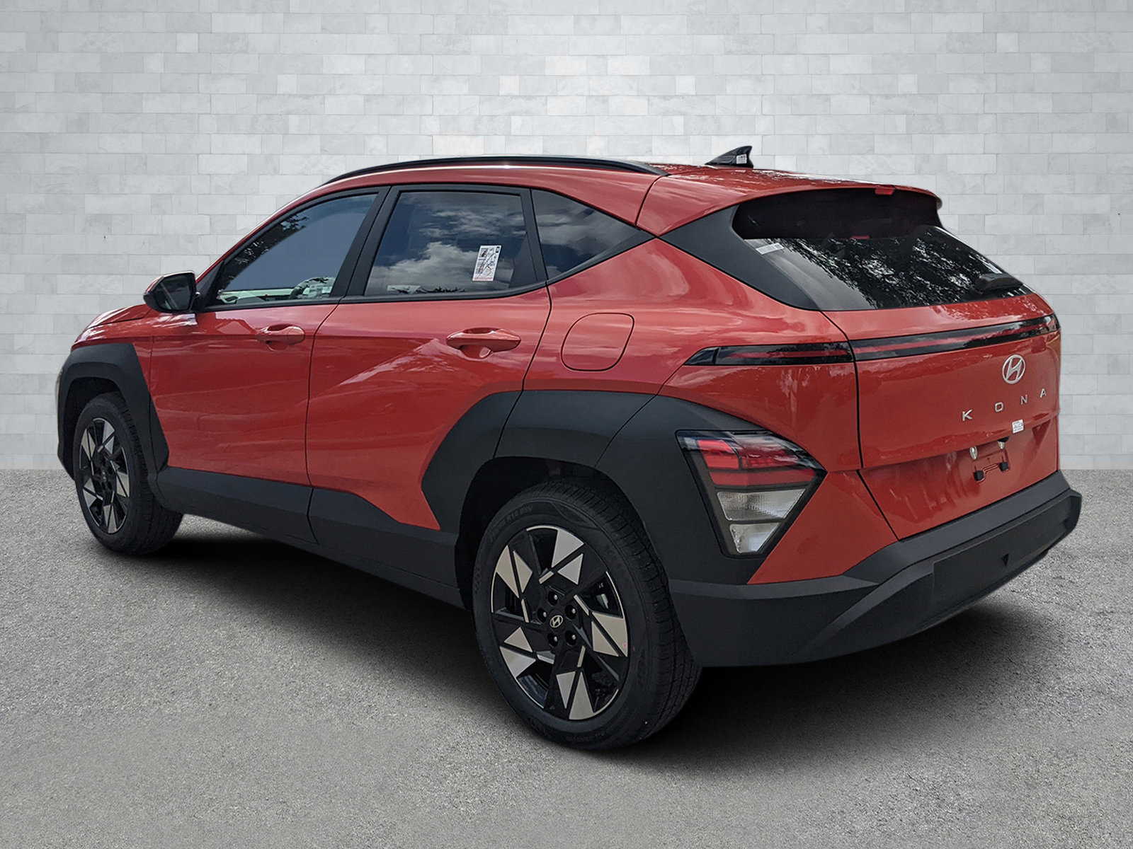 New 2025 Hyundai Kona SEL image 7