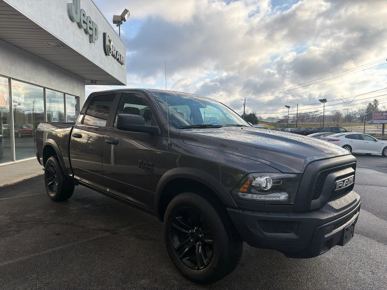 Used 2024 RAM 1500 Classic Warlock image 4