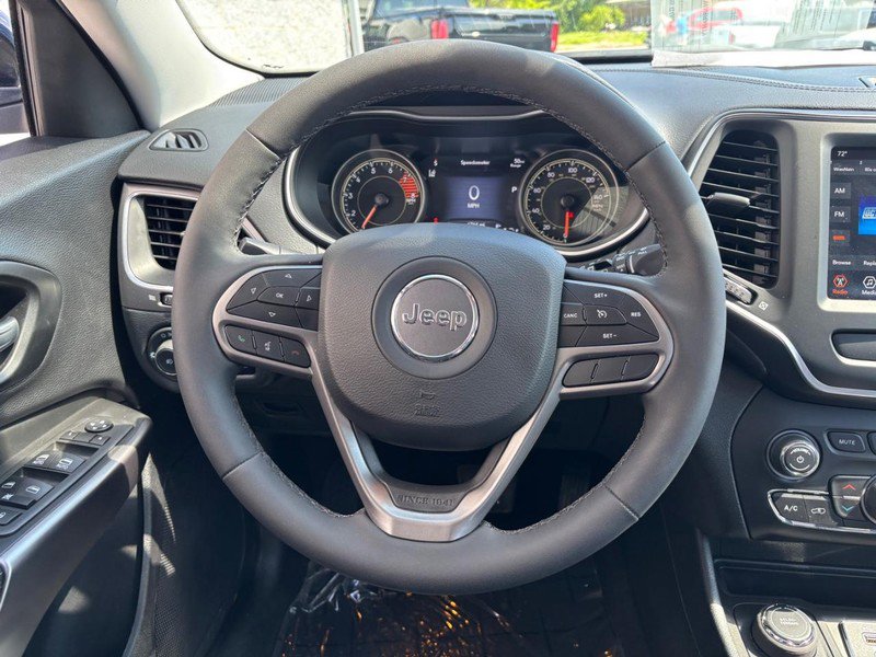 Used 2022 Jeep Cherokee Latitude Lux AWD/4WD image 16