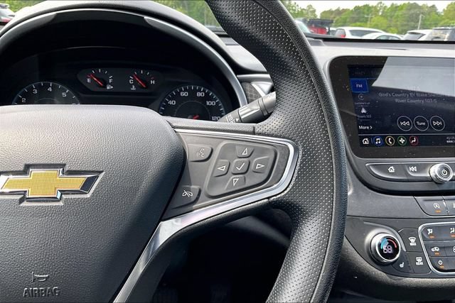 Used 2024 Chevrolet Malibu LT FWD image 12