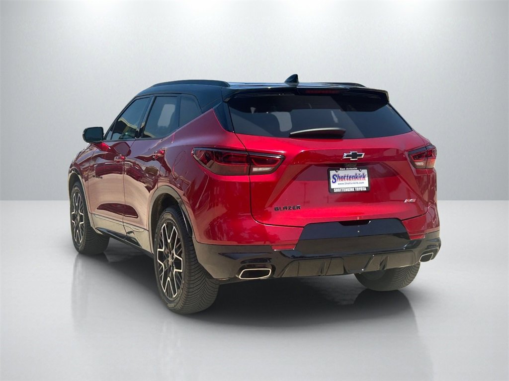 Used 2023 Chevrolet Blazer RS w/ Driver Confidence II Package image 7