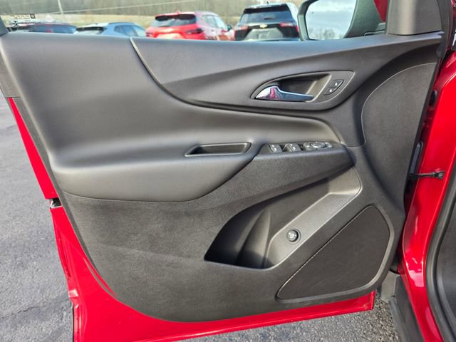 Used 2022 Chevrolet Equinox LT image 16