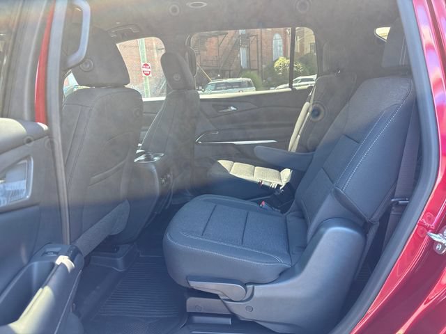 New 2026 Chevrolet Traverse LT w/ LPO, Floor Liner Package AWD/4WD image 23