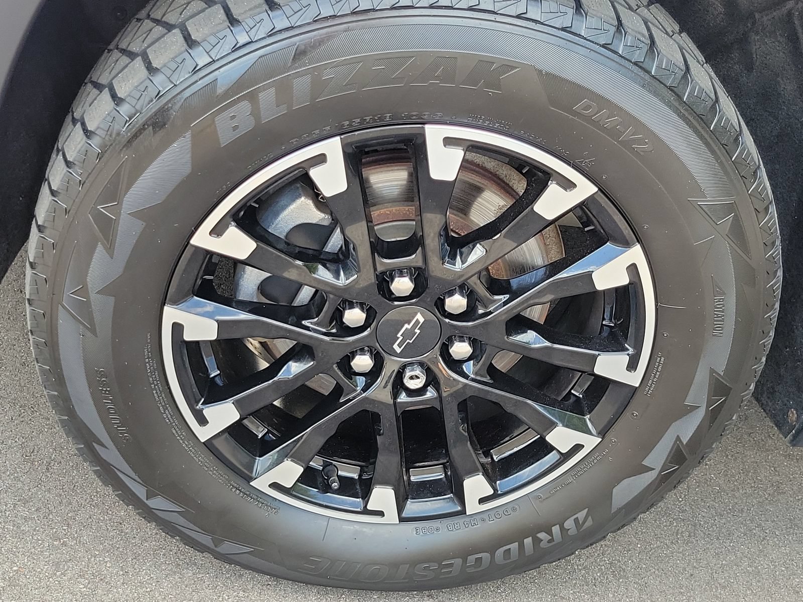 Used 2019 Chevrolet Traverse LT w/ LPO, Floor Liner Package AWD/4WD image 6