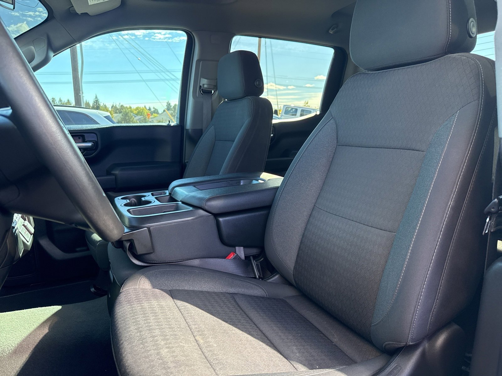 Used 2022 Chevrolet Silverado 1500 Custom Trail Boss image 9