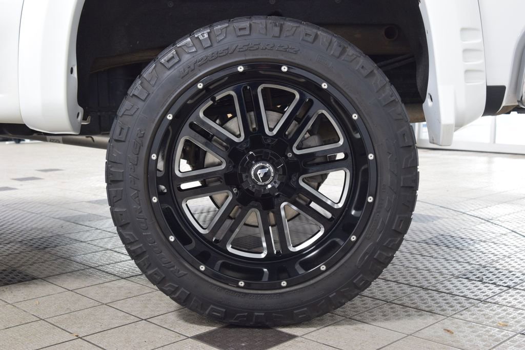 Used 2020 Chevrolet Silverado 1500 LT w/ All-Star Edition image 23