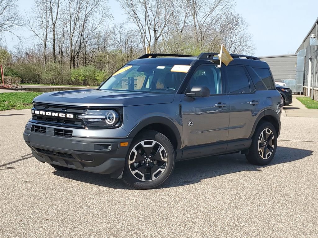 Certified 2024 Ford Bronco Sport Outer Banks w/ Tech Package image 30